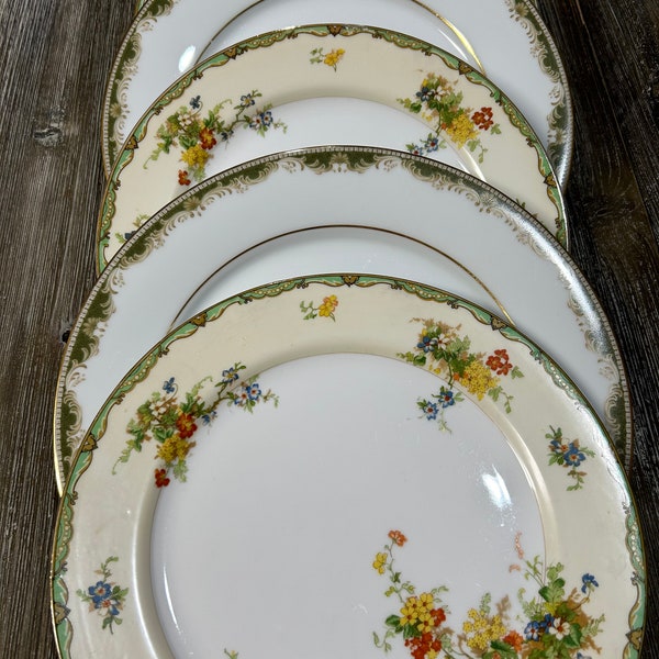 Vintage mismatched dinner plates/ 5 mismatched supper plates