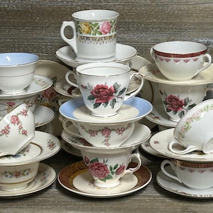 Vintage mismatched teacups/ Mad Hatter / Alice in Wonderland/ High tea/ Bridal shower/ Baby Shower/ 34 pcs/ Garden party/ Afternoon tea