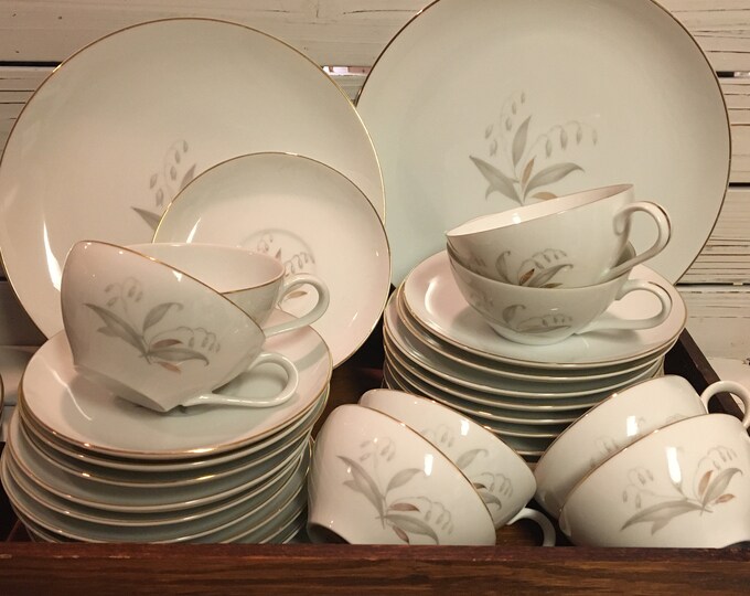Kaysons Fine China Golden Rhapsody /mid Century China Made in Japan