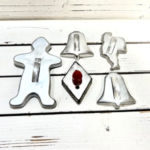 Vintage aluminum cookie cutters/ Mirror cookie cutters/ Farmhouse, primitive, country kitchen decor/ Package tie ons/ Collectible kitchen
