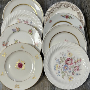 8 mismatched vintage floral bread plates