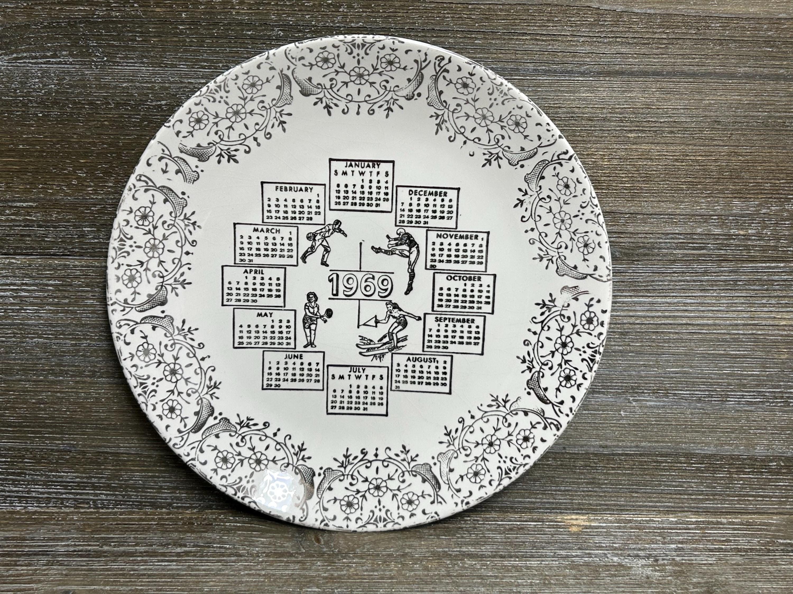 カレンダープレート
カレンダープレート ２００７年 Vintage Calendar Plates - Etsy