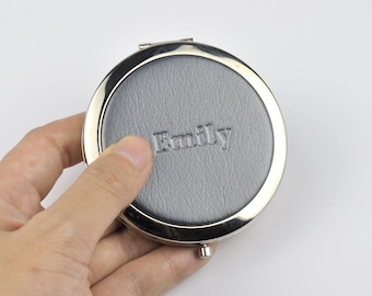 Personlig kompakt sminkspegel, anpassad namn/initial/nummer, silverfärgad metallfickspegel för handväska, minimalistiska färger