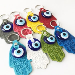 Hamsa Hand Keychain with Evil Eye Glass Charm for Protection, Leather Hamsa Hand Key Ring, New Home Gift Ideas