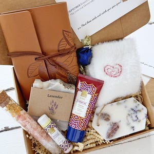 Employee Appreciation Gift Box Under 20 - Spa Gift Basket for Coworkers, Team, Staff, Thank you Gift | Handmade Soap, Candle, Lip Balm