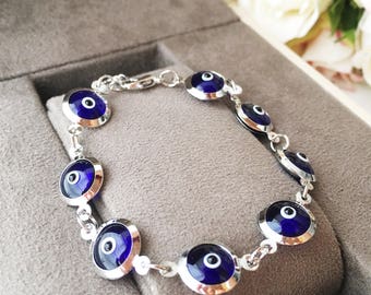 Evil eye bracelet, link chain evil eye bracelet, blue evil eye beads, evil eye chain bracelet, blue evil eye bracelet, silver bracelet