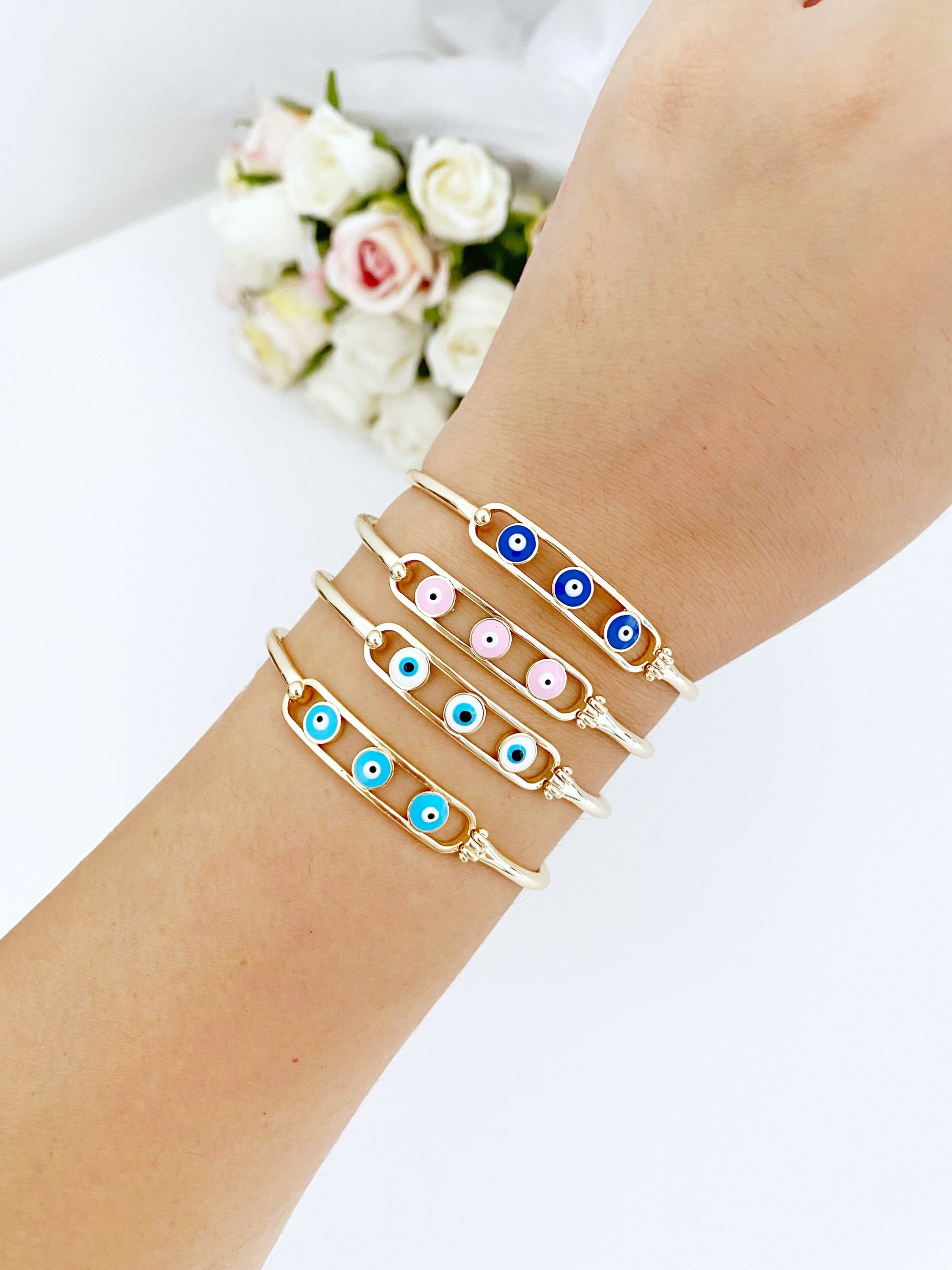 Hook and shop eye bracelet