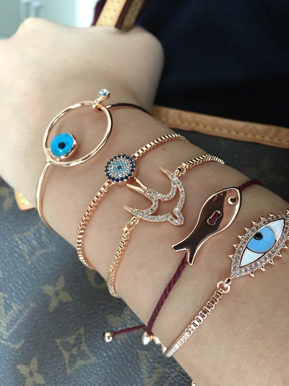 Fish on sale eye bracelet