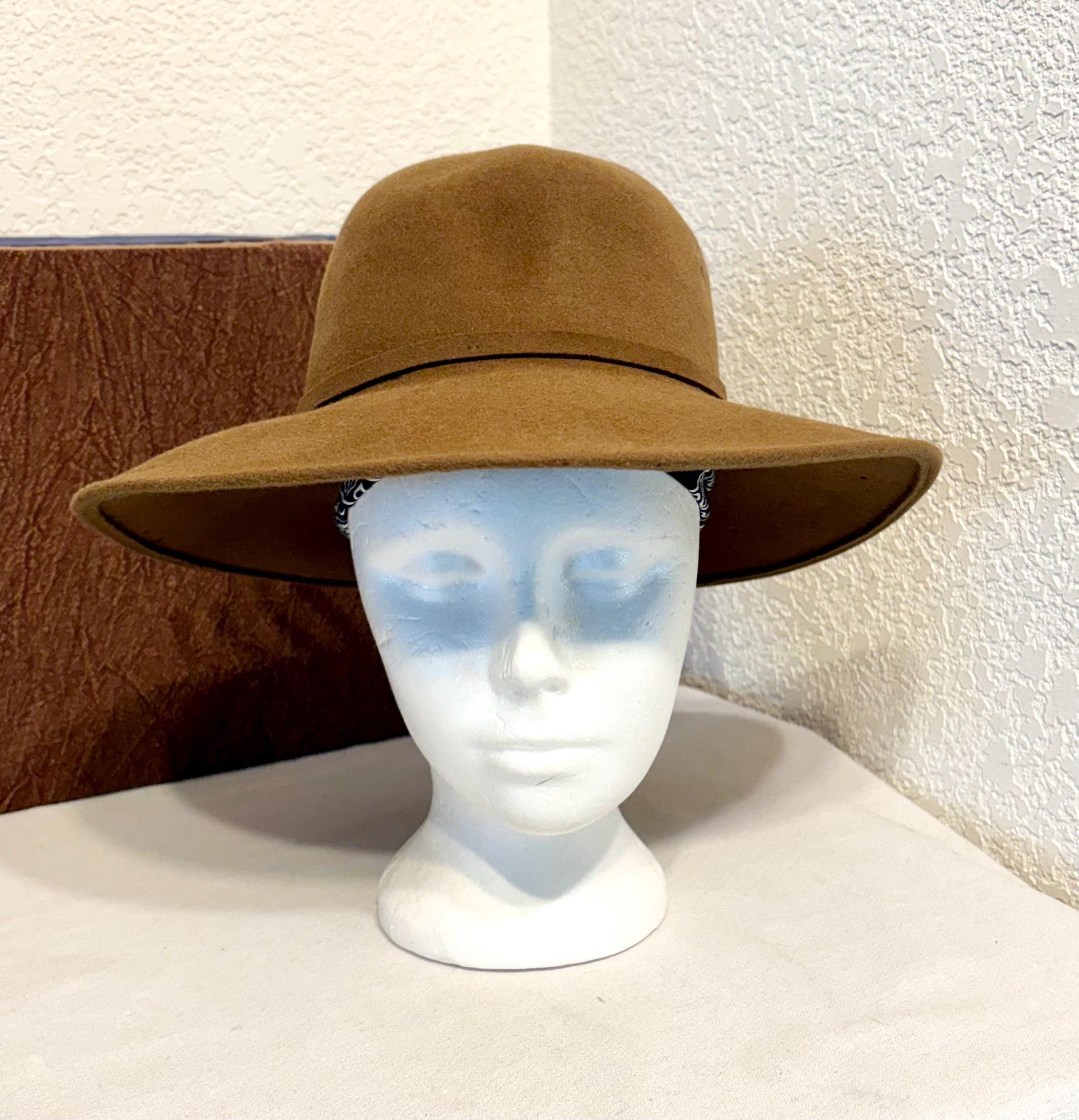 HELEN KAMINSKI TAN FELT HAT Helen Kaminski Brown Wool Felt Wide Brim Hat main image 3