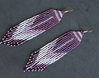 Boucles d’oreilles Ultra Violet Style boucles d’oreilles femmes Boucles d’oreilles longues Bijoux perlés Boucles d’oreilles violettes Boucles d’oreilles Fringe Boucles d’oreilles perlées Boucles d’oreilles en perles de rocaille
