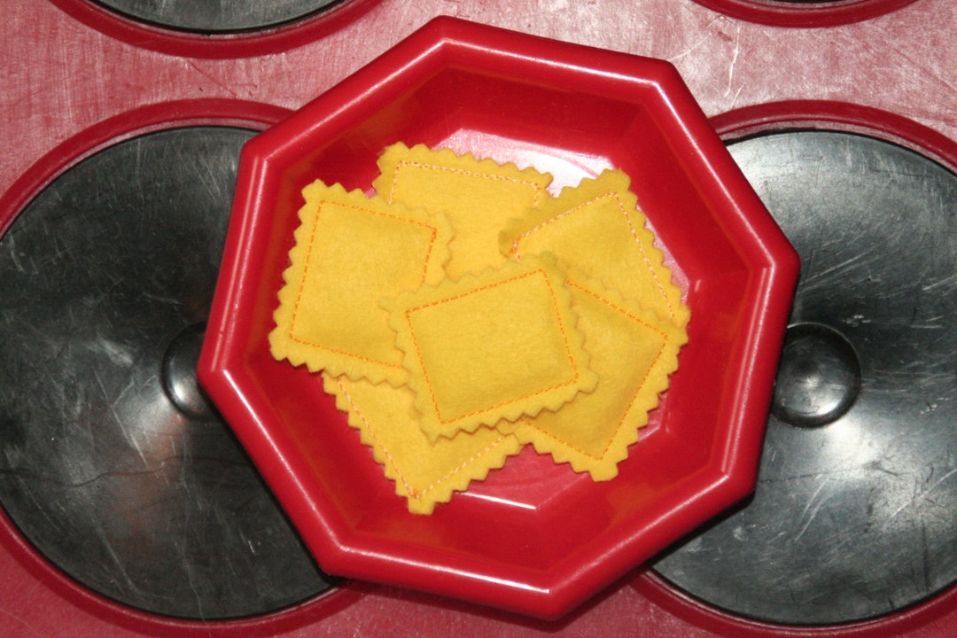 8 Ravioli Made of Felt Shop Accessories Advent - Etsy