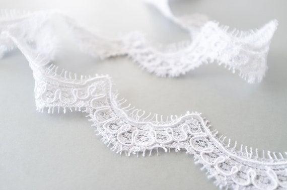 cleavage strapless bra