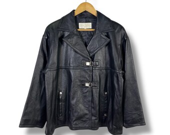 Vintage Courreges chaqueta de cuero con hebilla de doble cuello