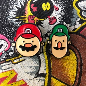 Cute Mario And Luigi Head Enamel Pins