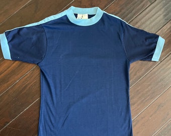 Vintage 80s Blue two toned Shirt paper thin striped single stitch 1980s tee t shirt
