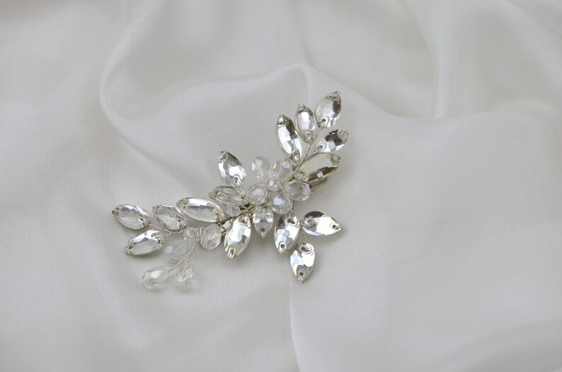 Simple delicate piece for short hair Hollywood waves clip Crystal bridal hair clip