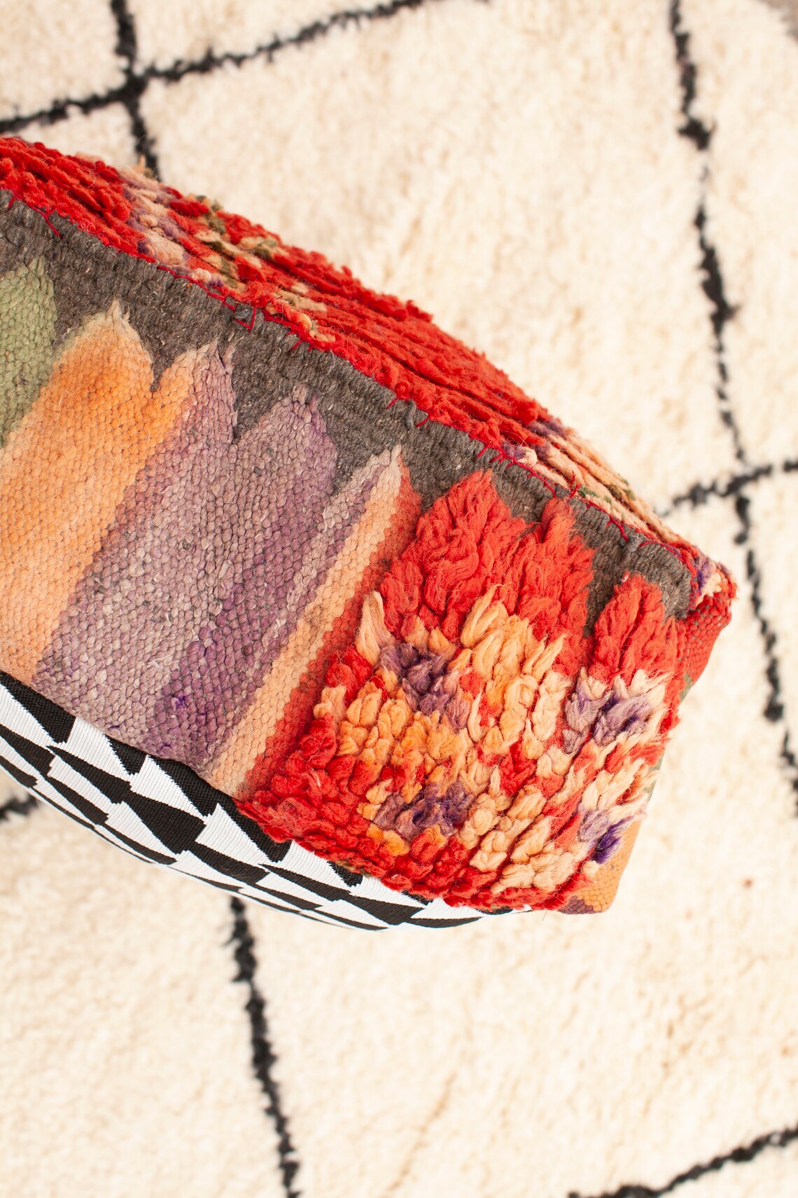 Vintage puf rojo puf cuadrado almohada de suelo marroquí | Etsy