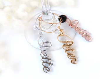 Ciondolo personalizzato per vino, Ciondoli per vino da matrimonio, Ciondoli per vino in oro, Ciondoli per calici da vino, Ciondolo per matrimonio, Ciondolo personalizzato per vino, targhette con nome da tavolo