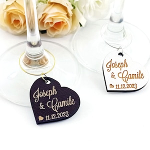Aangepaste wijnglasbedels, tafelnaamkaartjes, vrijgezellenfeest, plaatsnaamkaartjes, huwelijksverjaardagsbedankjes, plaatskaarten trouwbord