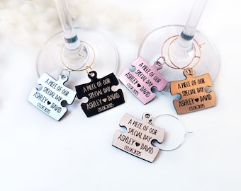 Ciondoli per bicchieri da vino personalizzati a forma di puzzle, ciondoli per vino da matrimonio, targhette con nome da tavolo, bomboniere per matrimonio, anniversario, addio al nubilato, addio al nubilato personalizzati