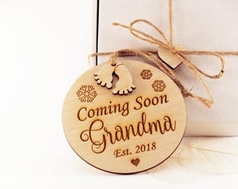 Pregnancy ornament, Pregnancy reveal to grandparents, Christmas pregnancy announcement, Christmas pregnancy gift, Holiday pregnancy ornament