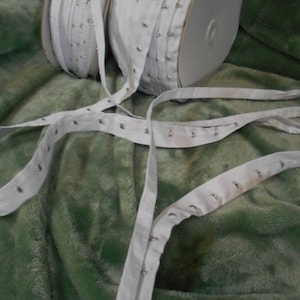 1&quot; Hook and Eye Tape White sold by the yard for Sewing projects of all kinds Good quality and Durable can be dyed