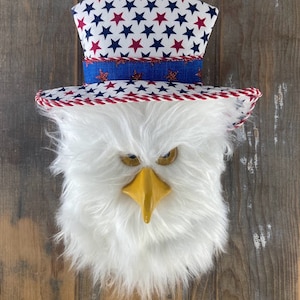 Patriotic Bald Eagle Wreath Attachment or Sign! Wildlife wreath decor, wreath supply, 4th July theme, party decorations & Independence day