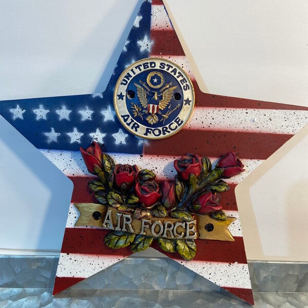 Air Force 9.5 Wood and resin star red, white and blue Independence Day wreath attachment sign