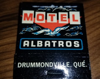 Vintage Albatros Motel Drummondville, Quebec Canada Matchbook 20 Strike
