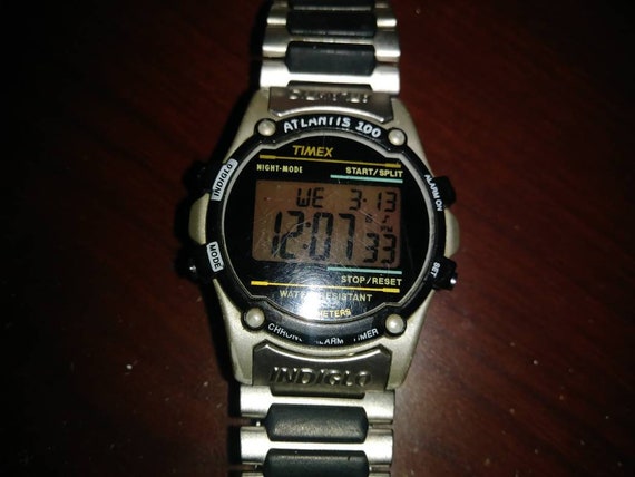 vintage timex atlantis 100
