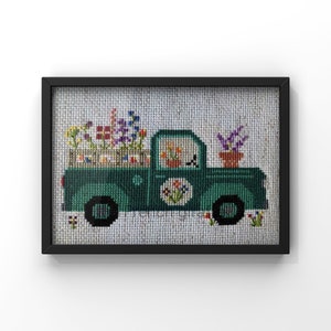 はやはやイースターページ Happy Easter Motif | Machine Embroidery Designs by JuJu
