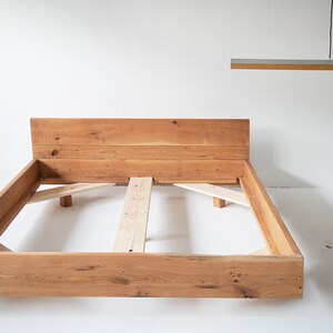 Reclaimed oak bed Lussan with backrest image 3