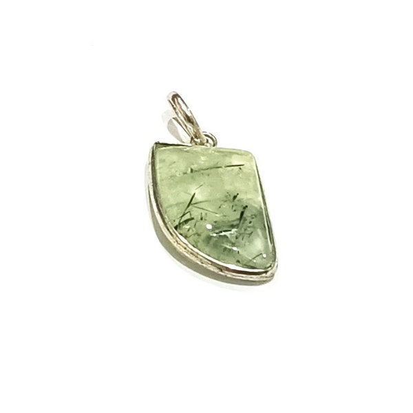 Fabulous Green Prehnite Gemstone 925 Silver Pendant Jewelry, Gift For Mom, Women Jewelry, Bridal Gift Jewelry