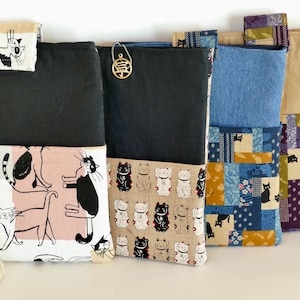 Japanese Fabric iPad Sleeve: Padded Tablet Case with Pocket