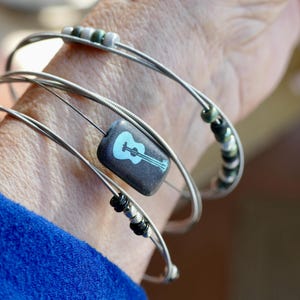 Guitar String Bangle, Guitar String Bracelet, Guitar String Jewelry, Bangle Set, Trendy Bracelet, Music Jewelry, Upcycled Beaded Bangles