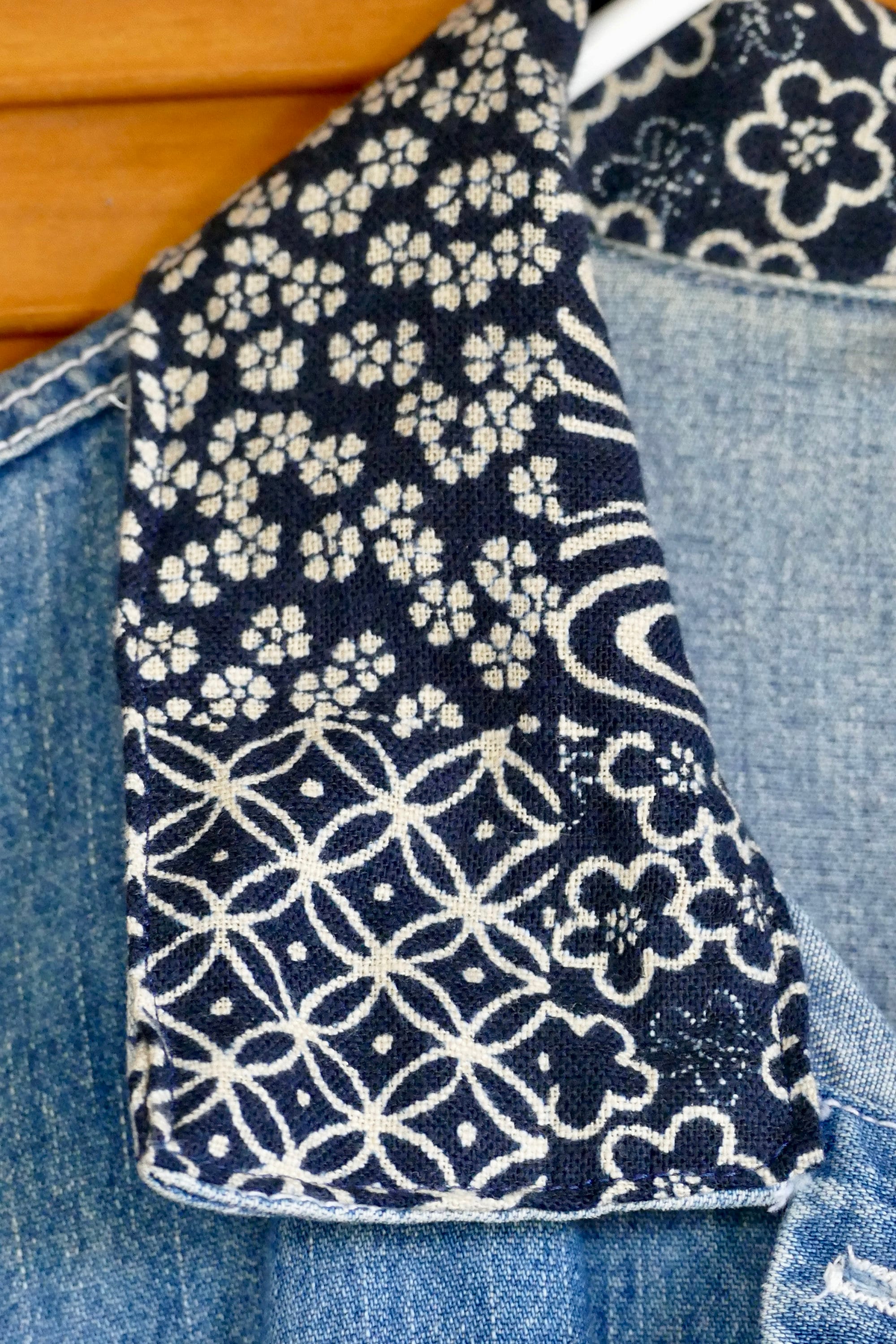 衣Japanese Boro Denim Jacket Boro Patchwork Denim Jacket: Sashiko Visible Mending