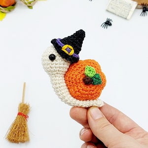 PATTERN: Pumpkin Snail Crochet Pattern, Amigurumi Crochet Pattern, Shelma, the Pumpkin Snail, Amigurumi Pattern image 2