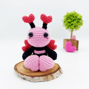 PATTERN: Crochet Bee Pattern, Amigurumi Crochet Pattern,  Bram, the Busy Bee