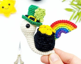 MOTIF: Amigurumi Leprechaun Snail Pattern, Crochet Pattern Leprechaun Snail, Shelrock, the Leprechaun Snail, Saint Patrick's Day