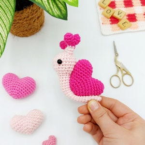 PATTERN: Valentine Snail Crochet Pattern, Amigurumi Crochet Pattern, Shelva, the Valentine Snail, Amigurumi Pattern image 4