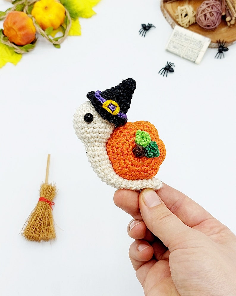 PATTERN: Pumpkin Snail Crochet Pattern, Amigurumi Crochet Pattern, Shelma, the Pumpkin Snail, Amigurumi Pattern image 2