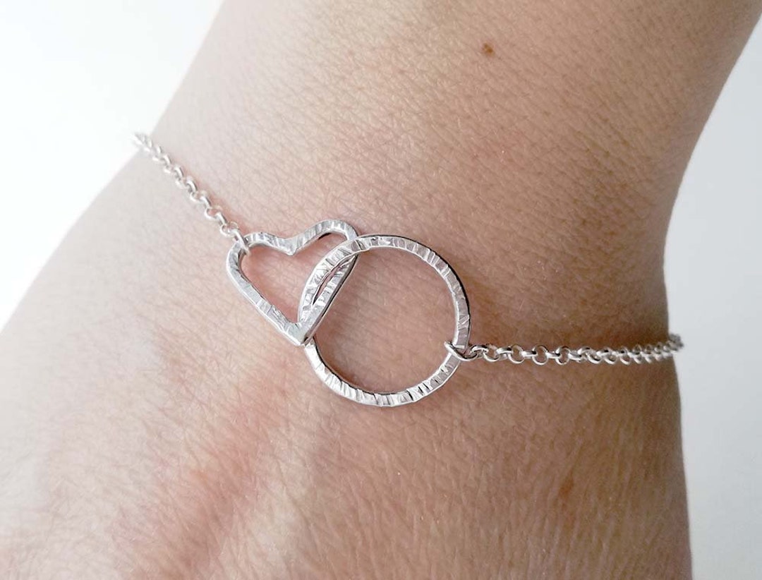 Bokira pornoni sikishdi