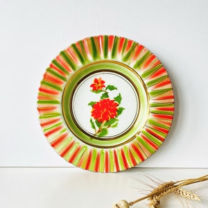 Piatto da parete smaltato vintage, arredamento cucina rustica, piatto da cucina fattoria modello fiore, piatto ondulato smaltato colorato, smalto anni &#39;60