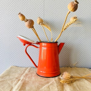 Vintage Red Enamel Tea Kettle, Made in 1970s,Kitchenware,Enamelware, Red Enamel Tea Pot, Farmhouse Shabby Home Decor, Red Enamel Tea Pot