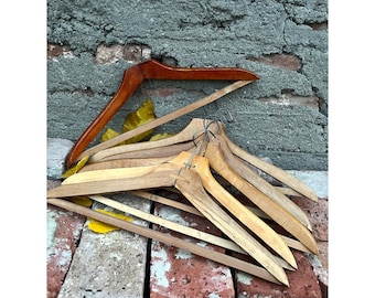 Juego de 6 perchas de madera vintage, perchas de madera, lavandería, decoración rústica, ropa antigua, percha para pantalones, perchas retro para trajes y abrigos.
