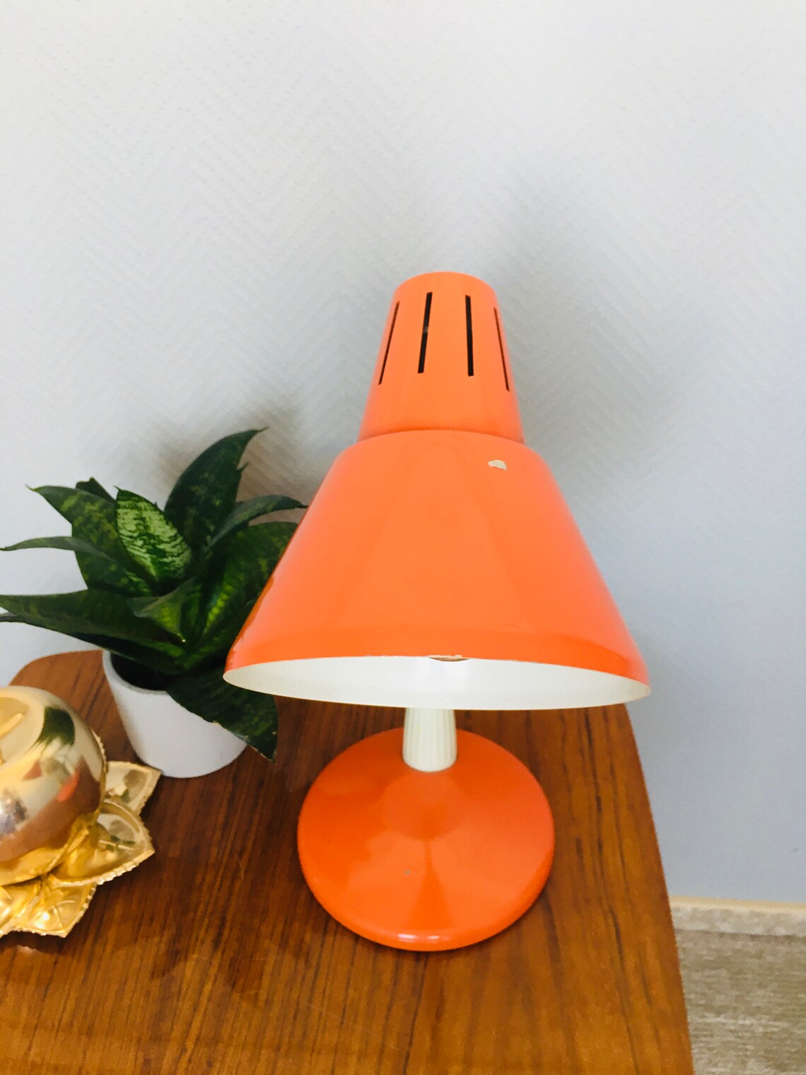 Vintage Desk Lamp, Student Table Lamp, Mid Century Europe Design, Art Deco Light, Made in Poland, Nightstand Lamp, Industrial Orange Lamp, foto 4 di 5