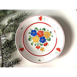 Piatto da parete in gres con arte popolare ungherese d&#39;epoca, porcellana dipinta a mano, Ungheria tradizionale, fiori popolari, arazzo da parete in maiolica