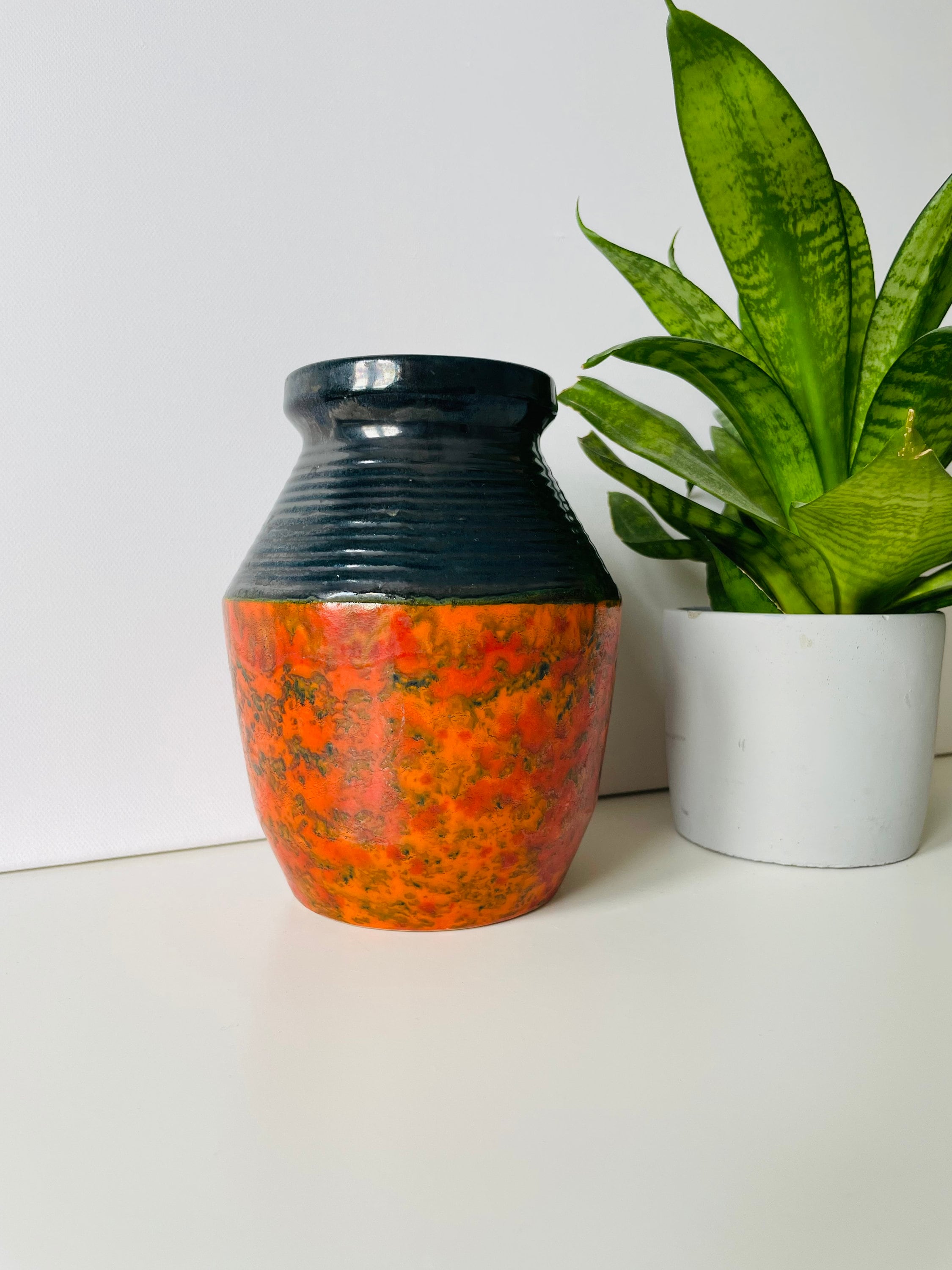花瓶・フラワースタンド 1970s Tofej Hungary Fat Lava Orange Vase