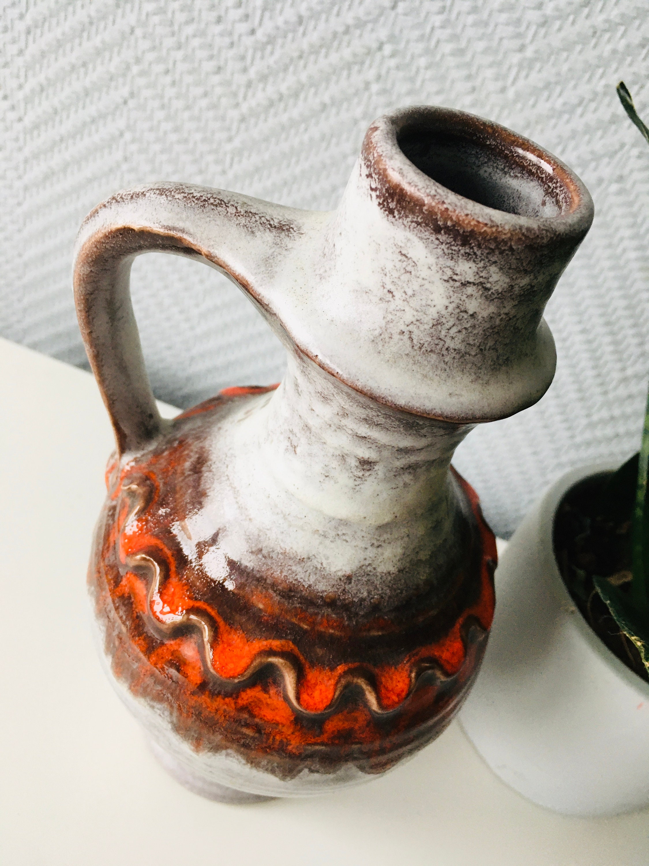 Jasba によるヴィンテージ西ドイツ陶器花瓶、茶色の赤釉陶器、1960