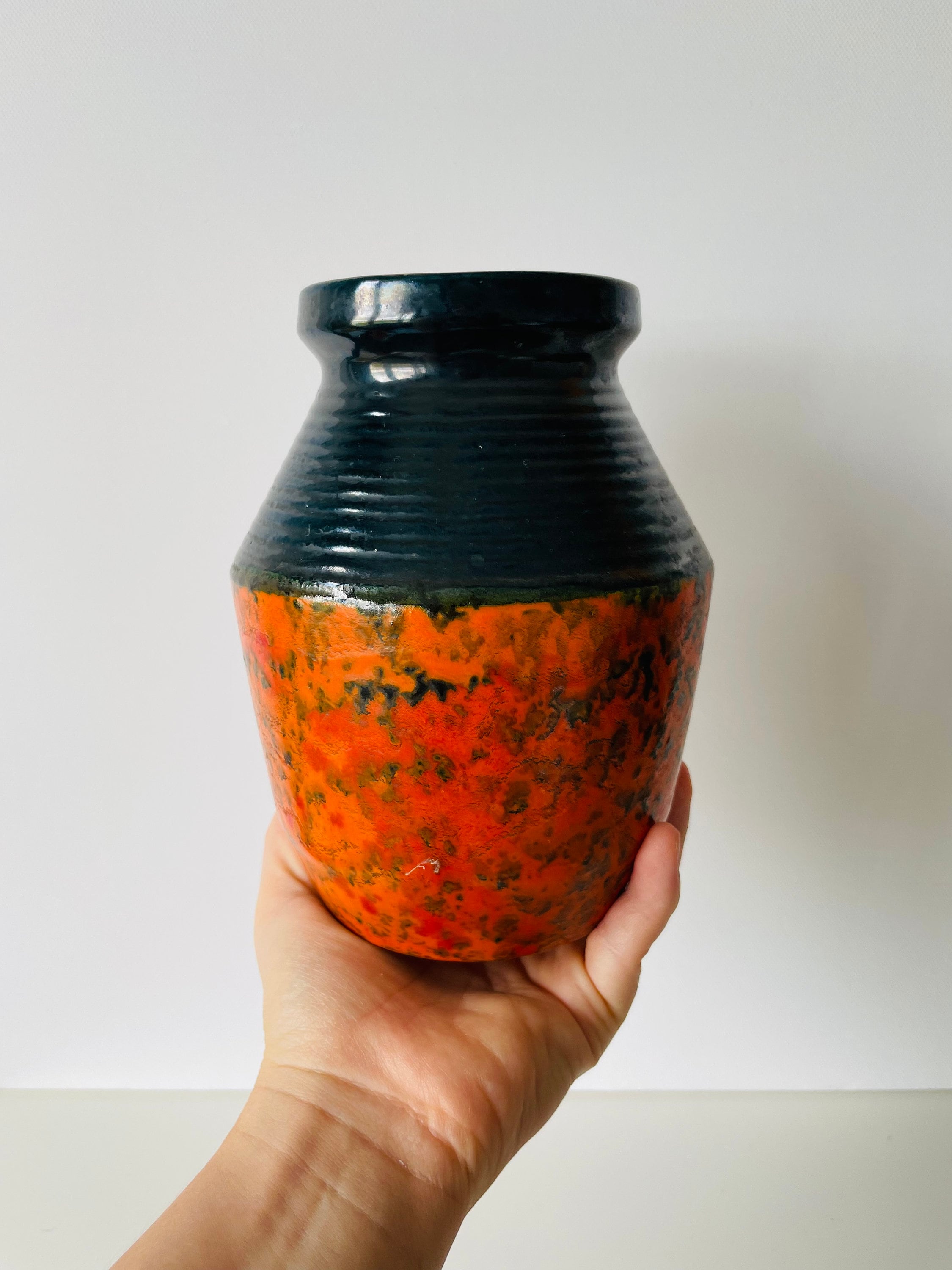 花瓶・フラワースタンド 1970s Tofej Hungary Fat Lava Orange Vase